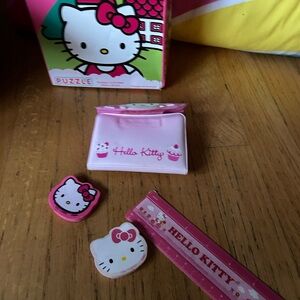 Hello Kitty Pink Puzzle and Accessory Set